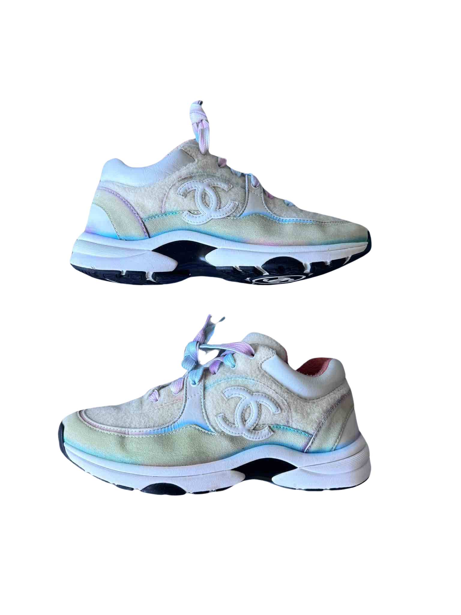 CHANEL Sneakers