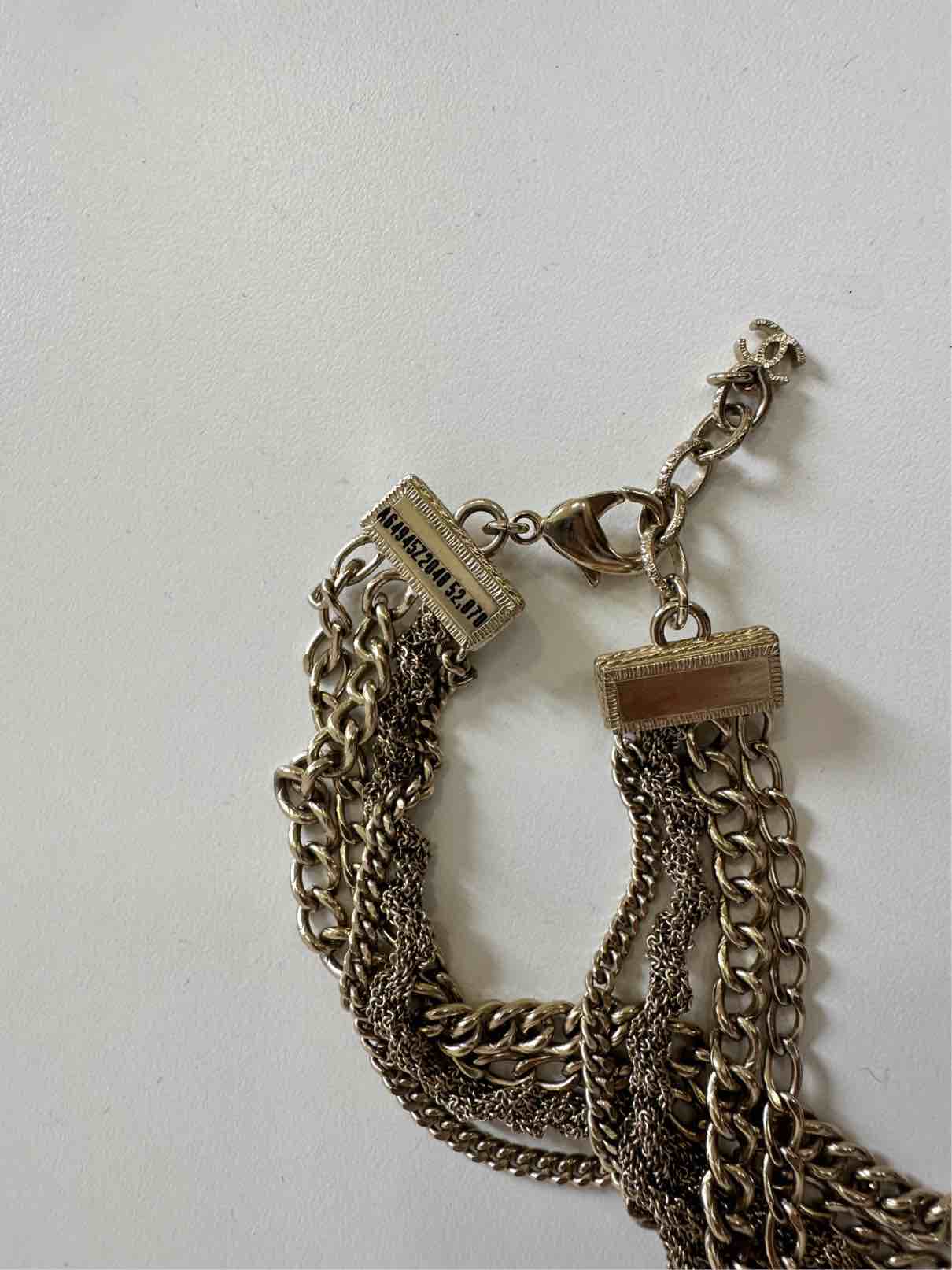 CHANEL Collier