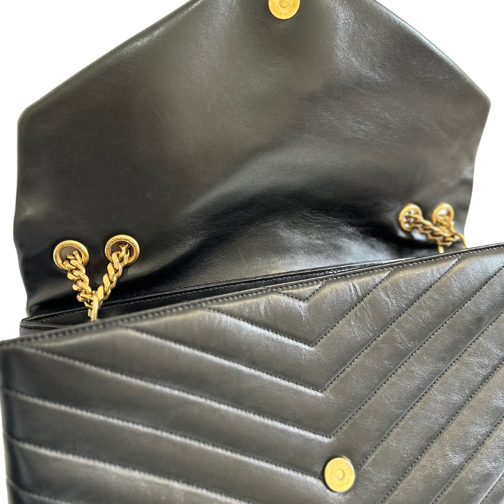 Yves Saint Laurent Loulou